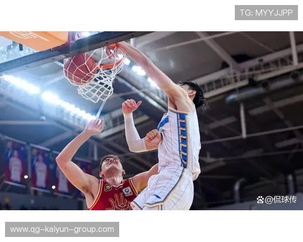 中后卫助攻制胜球,后防球员惊现攻框表现